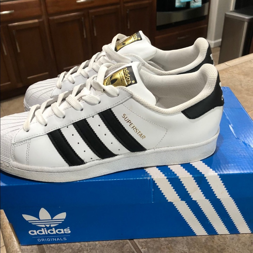 Adidas superstar
